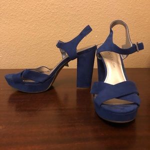 Anne Klein iFlex pump size 9
